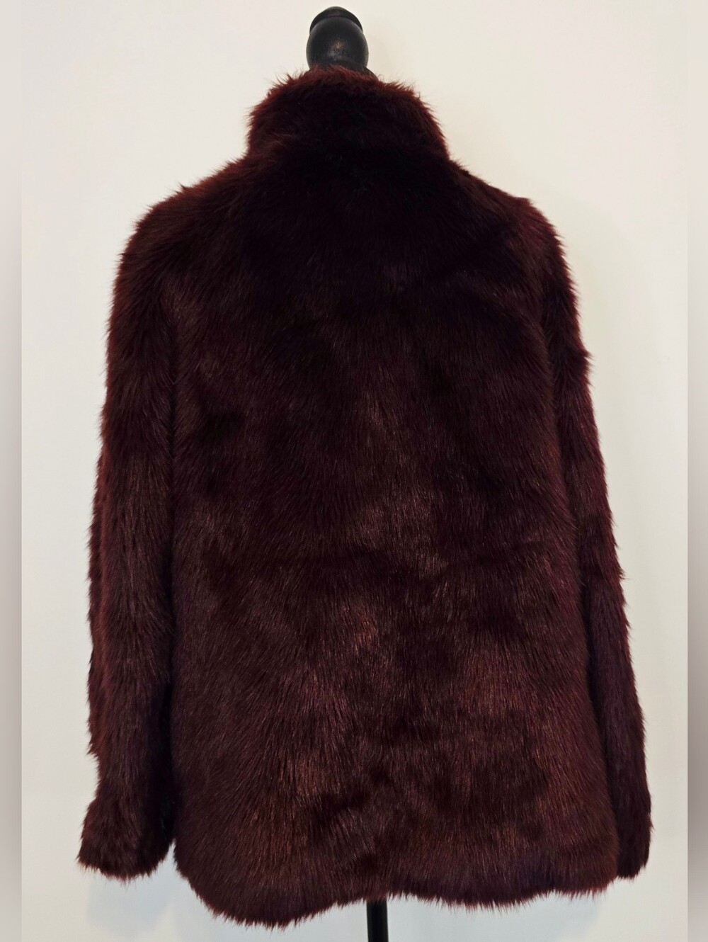 Burgundy Faux Fur Coat Plush Glam Old Money Mob Wife Statement Jacket Luxe - Picture 7 of 9